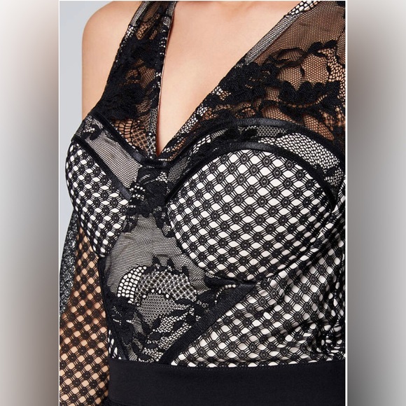 NWT BEBE MIX LACE PEPLUM DRESS IN SIZE XS - Picture 5 of 5